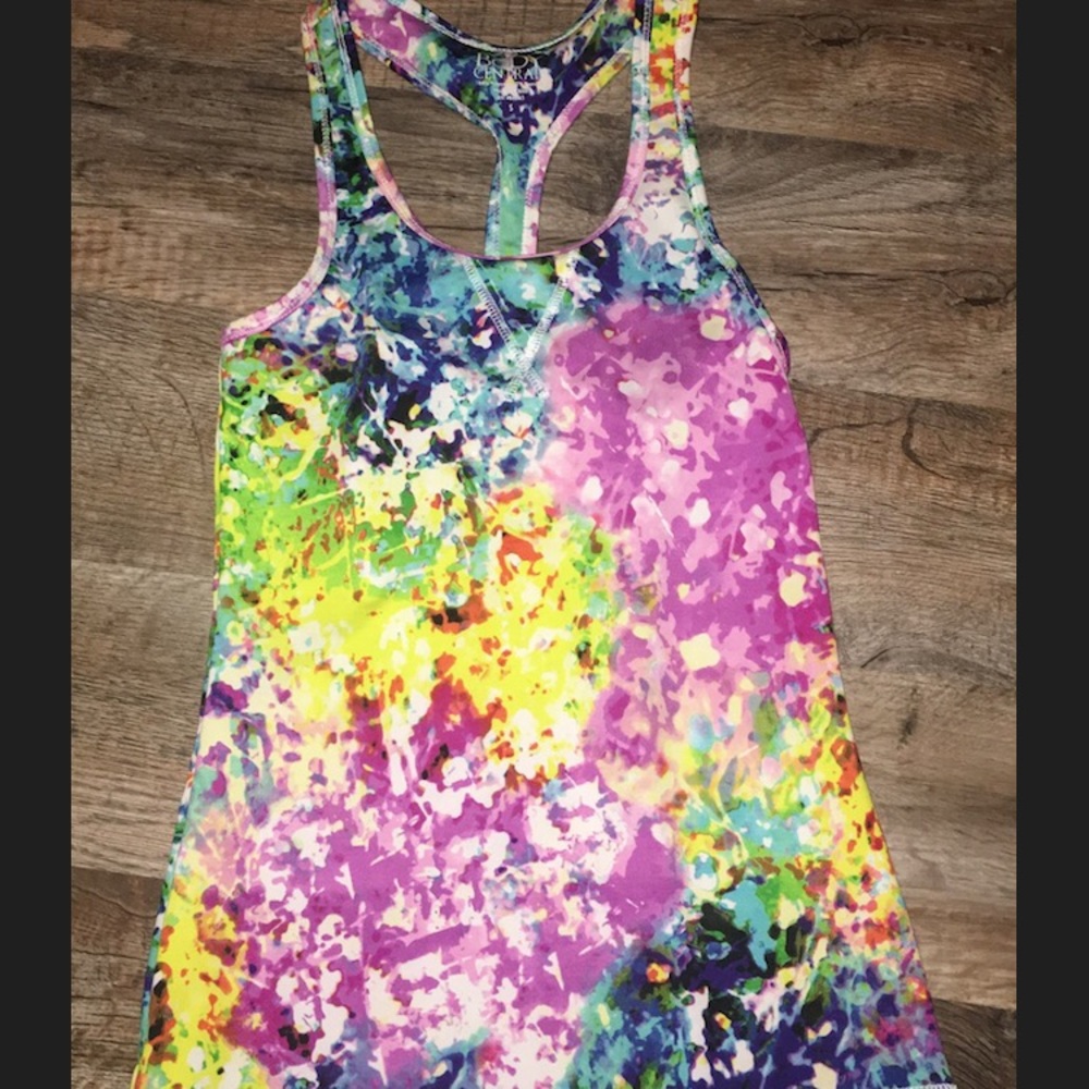 Body Central work out tank top!
